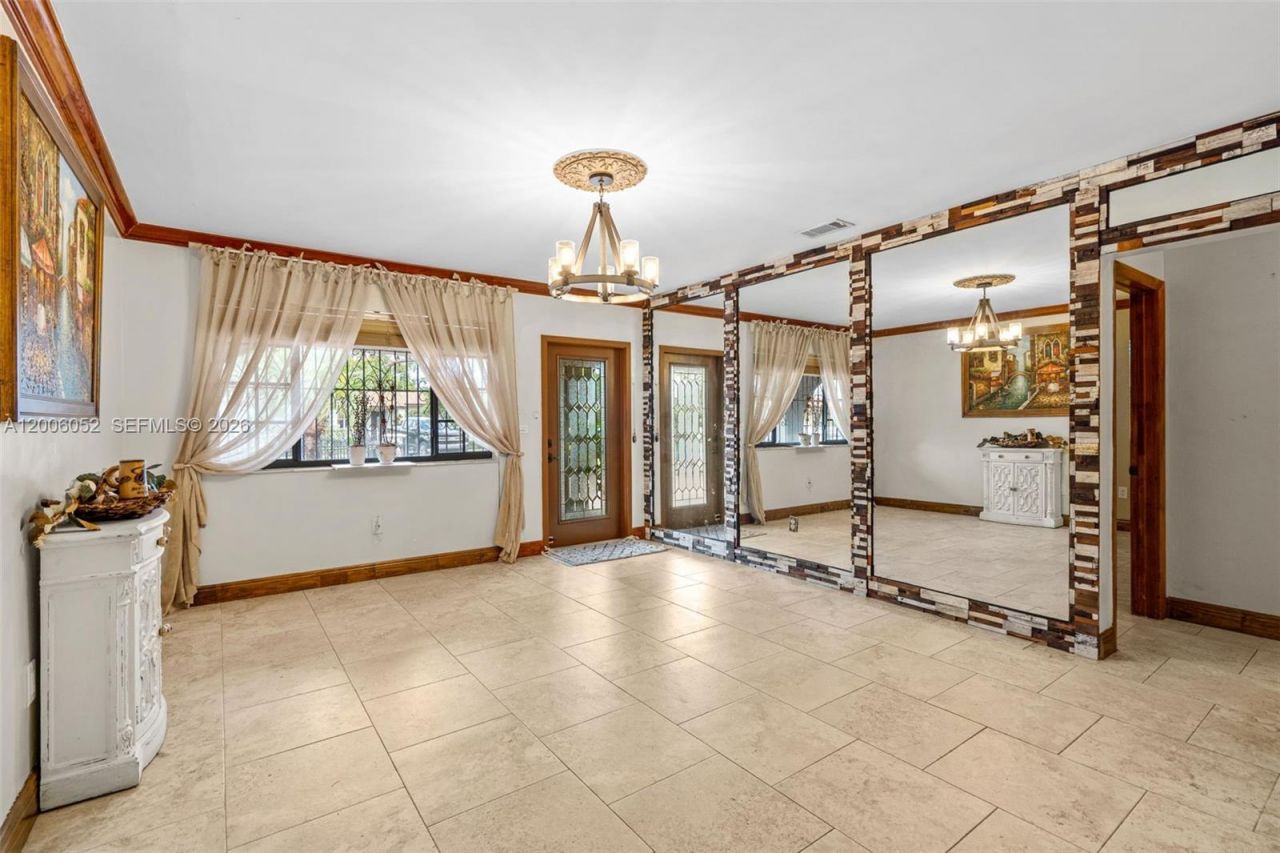 766 W 36th St , Hialeah, FL 33012 Photo