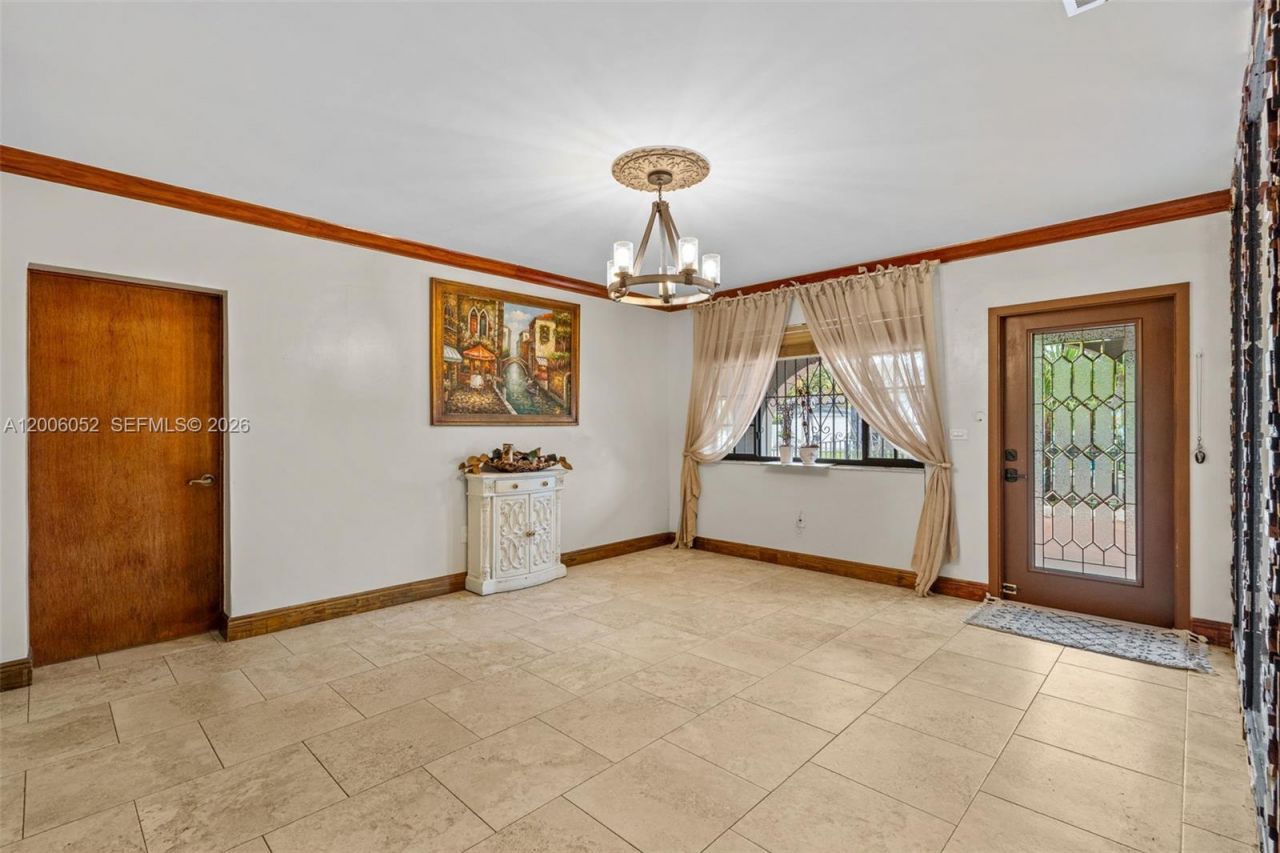 766 W 36th St , Hialeah, FL 33012 Photo