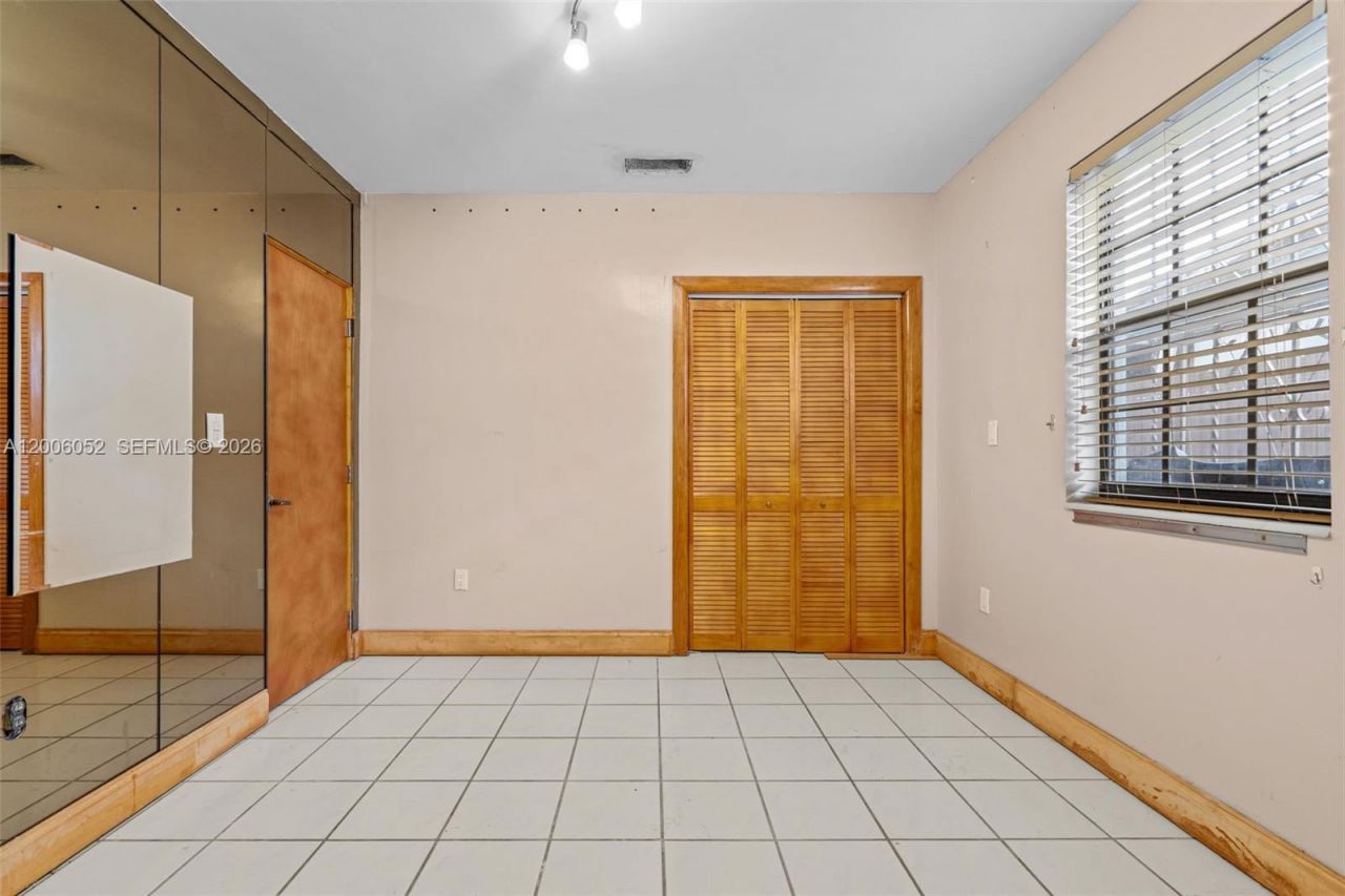 766 W 36th St , Hialeah, FL 33012 Photo