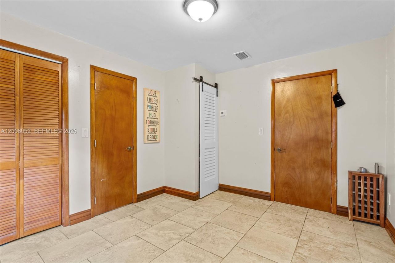 766 W 36th St , Hialeah, FL 33012 Photo