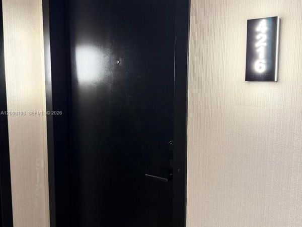 398 NE 5th St , Unit 4216, Miami, FL 33132