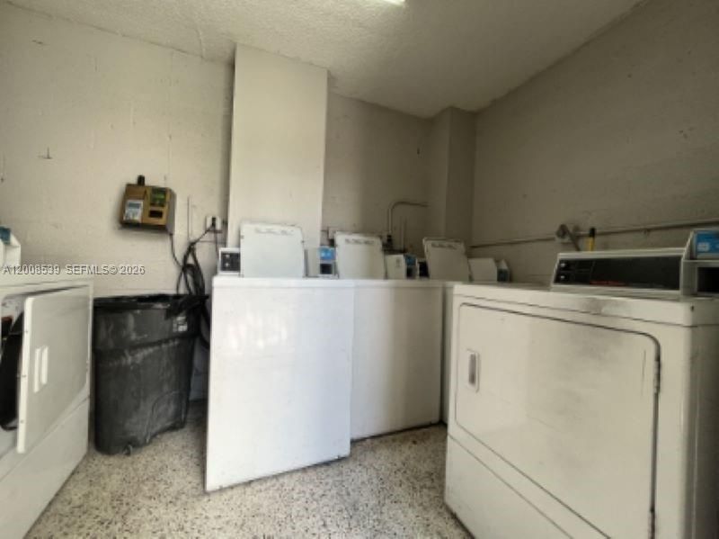 142 SW 18th Ave, Unit 20, Miami, FL 33135 Photo