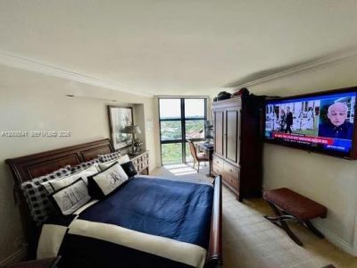 1121 Crandon Blvd, Unit D903, Key Biscayne, FL 33149 Photo