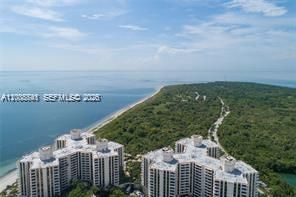 1121 Crandon Blvd, Unit D903, Key Biscayne, FL 33149 Photo