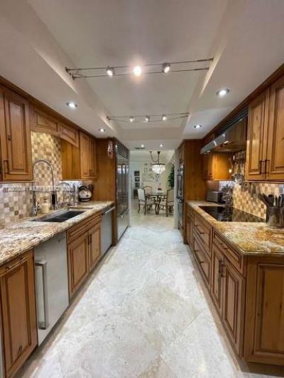 1121 Crandon Blvd, Unit D903, Key Biscayne, FL 33149 Photo