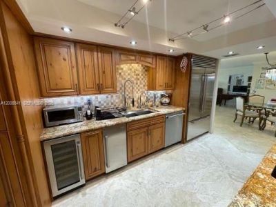 1121 Crandon Blvd, Unit D903, Key Biscayne, FL 33149 Photo
