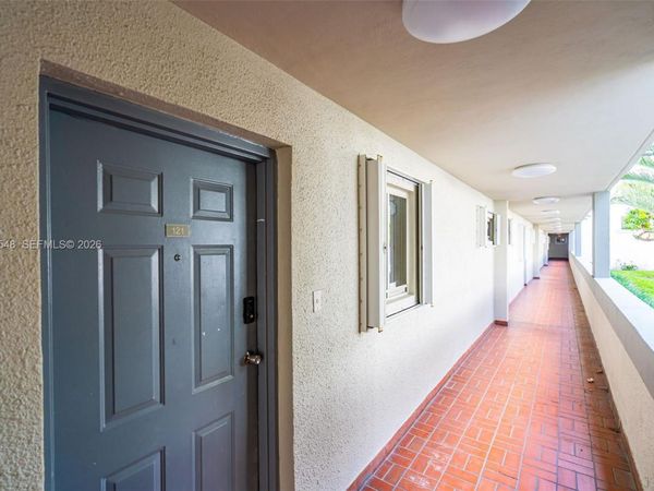 269 NW 7th St , Unit 121, Miami, FL 33136