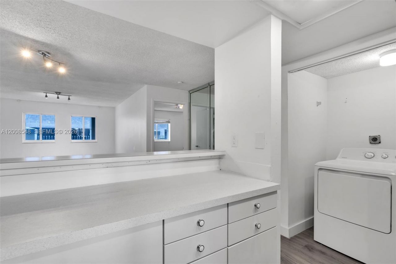 269 NW 7th St, Unit 121, Miami, FL 33136 Photo