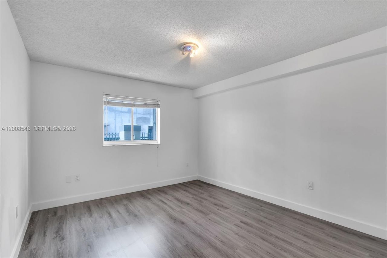 269 NW 7th St, Unit 121, Miami, FL 33136 Photo