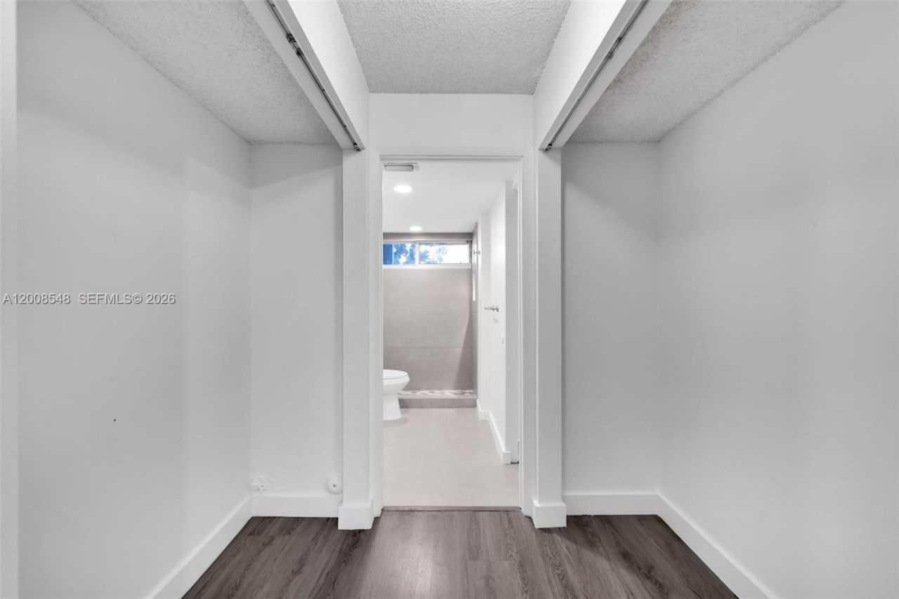 269 NW 7th St, Unit 121, Miami, FL 33136 Photo