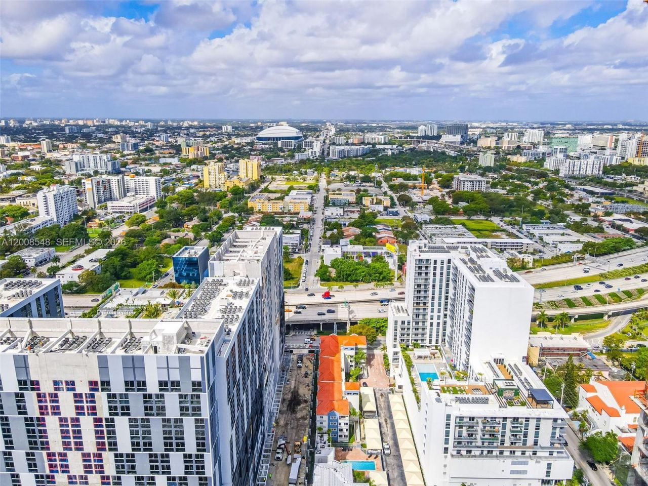 269 NW 7th St, Unit 121, Miami, FL 33136 Photo