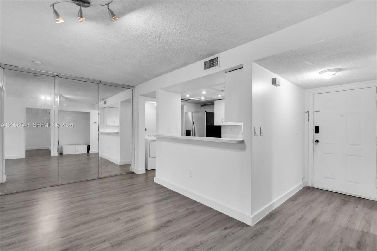 269 NW 7th St, Unit 121, Miami, FL 33136 Photo