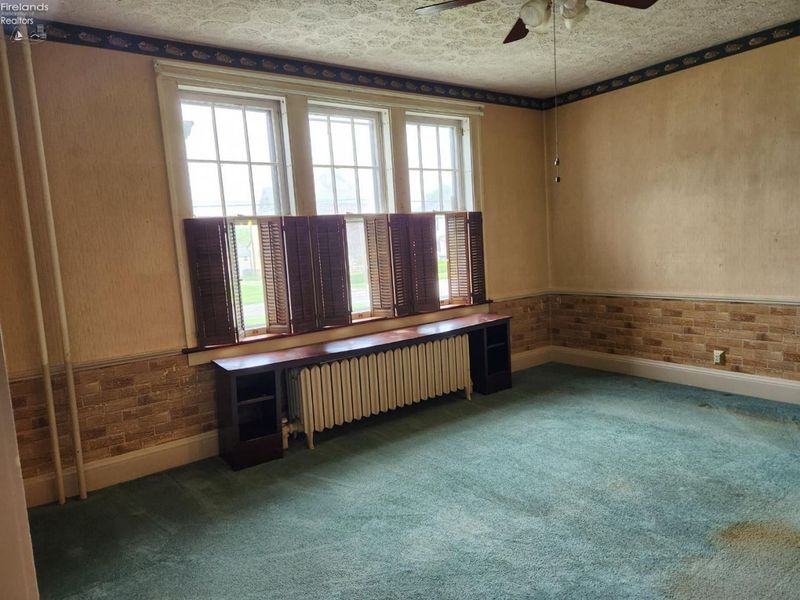 285 Southwest Street, Bellevue, OH 44811 Photo 7