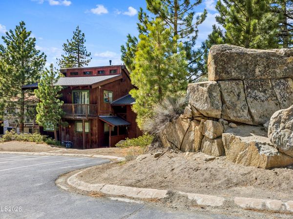 706 Gary Lane, Unit B or 2, Stateline, NV 89449