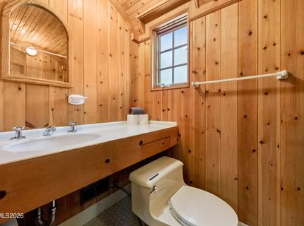 706 Gary Lane, Unit B or 2, Stateline, NV 89449 Photo