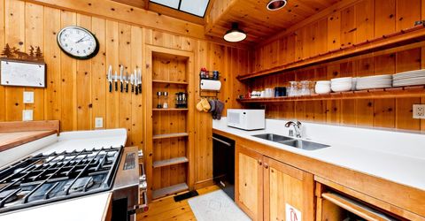 706 Gary Lane, Unit B or 2, Stateline, NV 89449 Photo