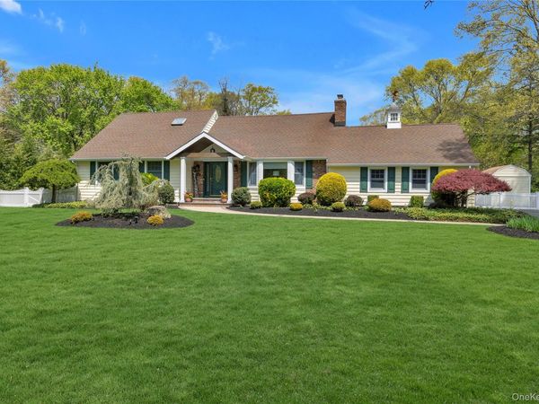 188 Flower Hill Road , Huntington, NY 11743