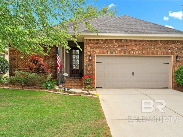 7730 Kari Lane, Daphne, AL 36526
