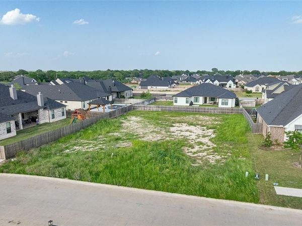 14001 RW Court , Woodway, TX 76712