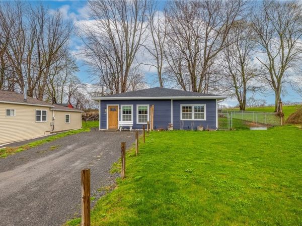 64 Pease Road , Spencerport, NY 14559