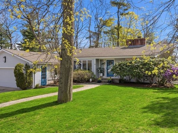 11 Laurel Road, Swampscott, MA 01907