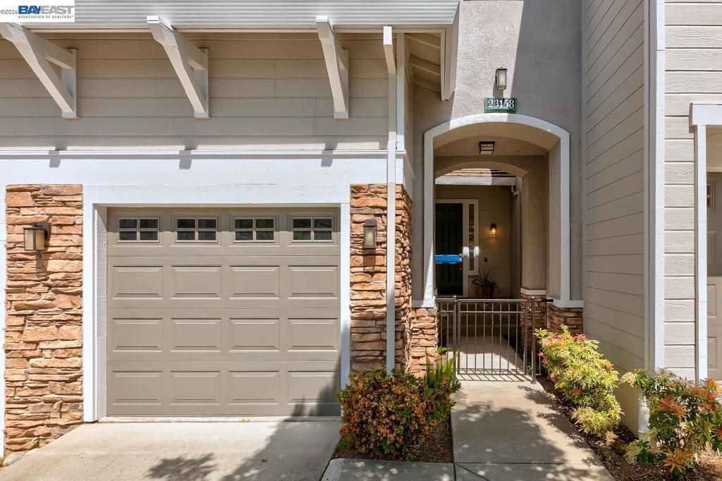 23158 Canyon Terrace Dr, Castro Valley, CA 94552 Main Photo