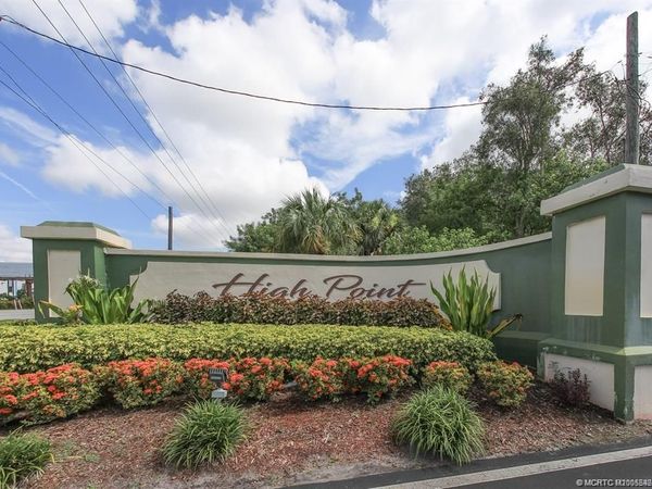 112 Lakes End Drive, Unit C, Fort Pierce, FL 34982