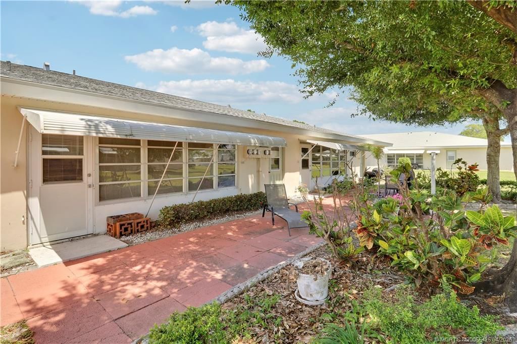 112 Lakes End Drive, Unit C, Fort Pierce, FL 34982 Photo