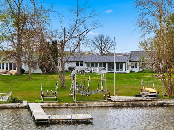 110 Ems C19 Lane, Warsaw, IN 46582