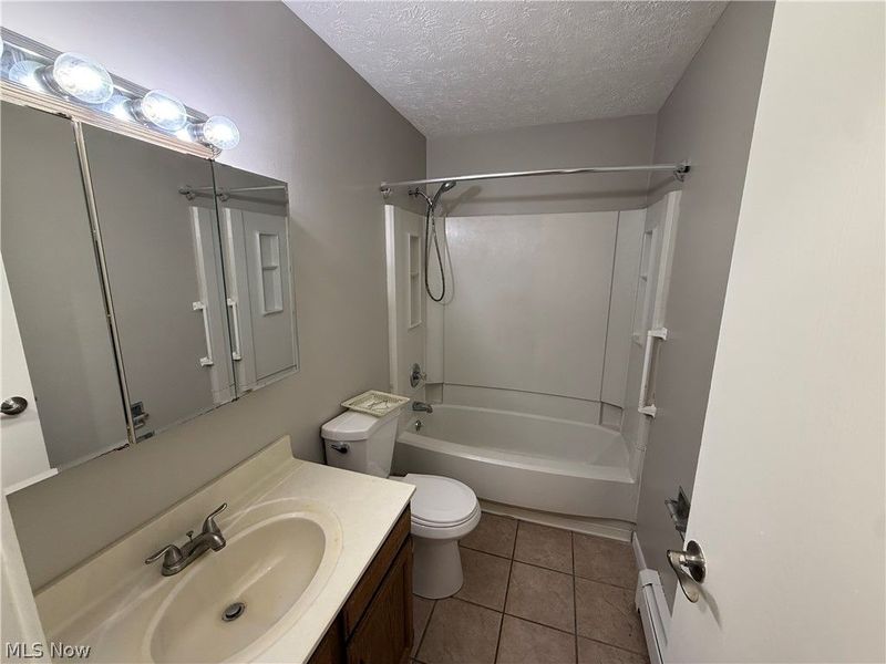 918 Pearson Circle, Unit 2, Boardman, OH 44512 Photo 10