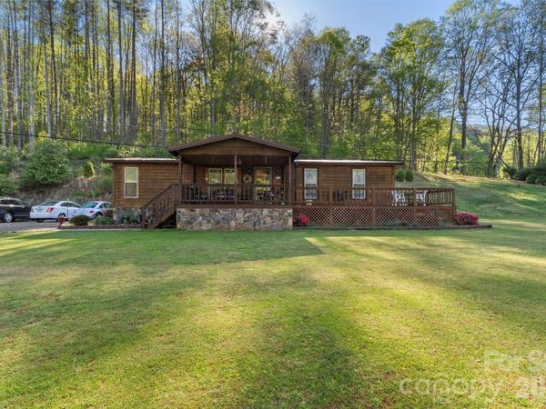 1270 Old Mine Fork Road , Burnsville, NC 28714