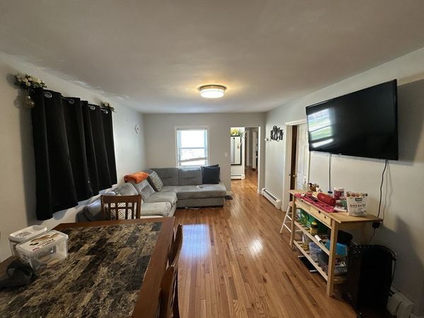 154 Vine St, Unit 1, Everett, MA 02149