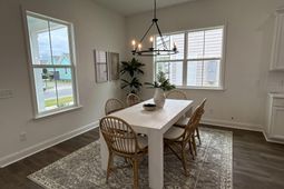 510 Ivy Green Lane photo 4