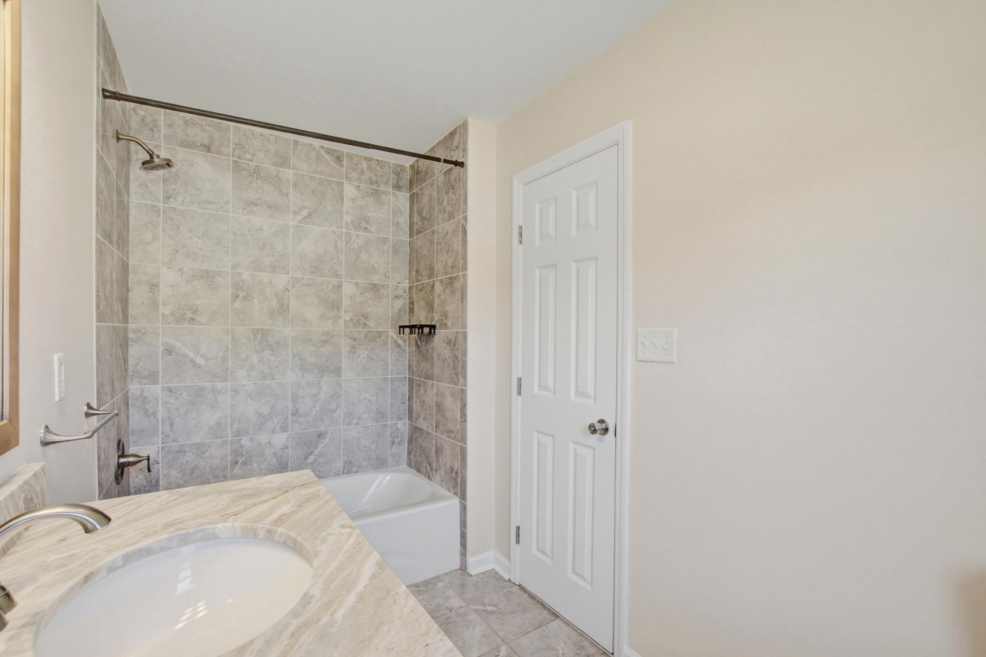 3627 Marginal Road Photo 33