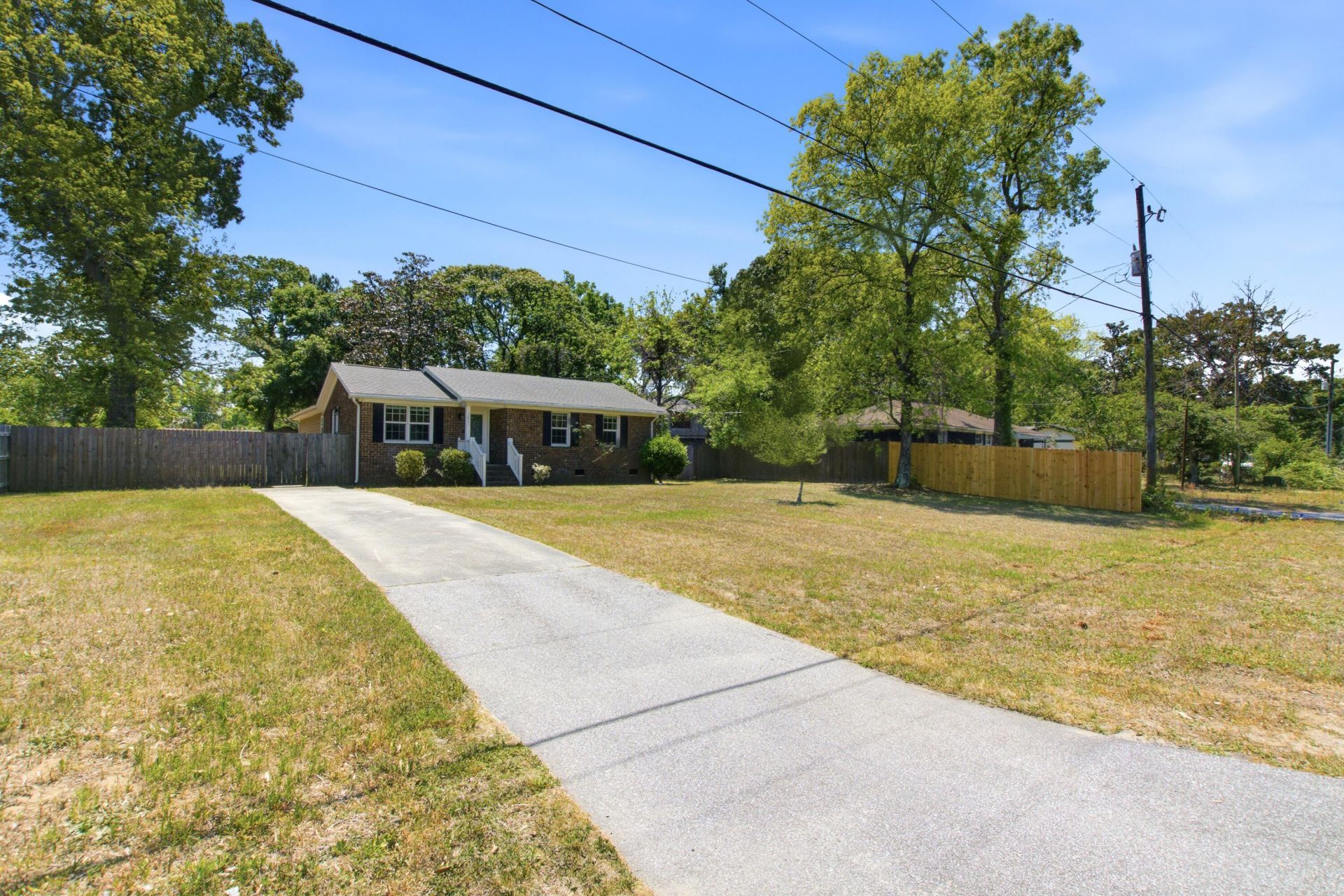 3627 Marginal Road Photo 6