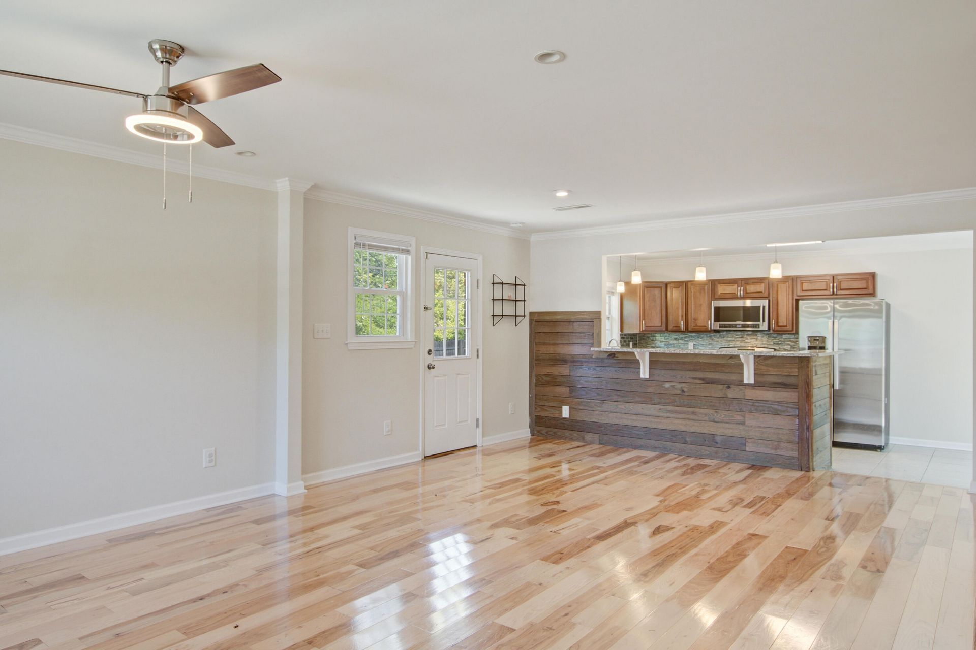 3627 Marginal Road Photo 9