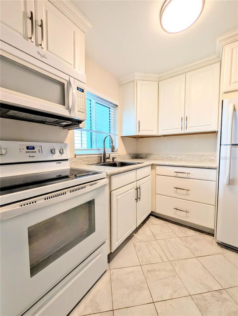 5949 Easy Street, Unit I36, Bradenton, FL 34207 Photo