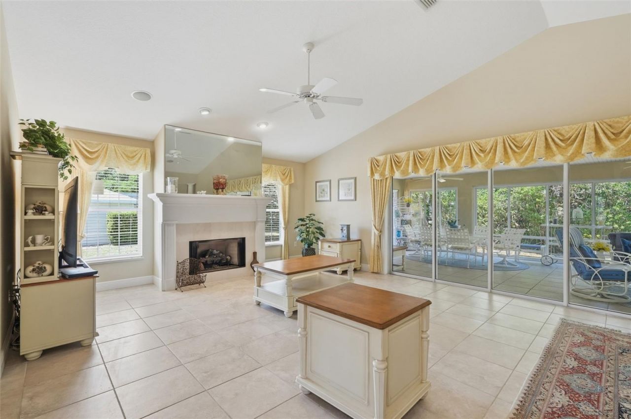 5013 Harbor Heights, Lady Lake, FL 32159 Photo