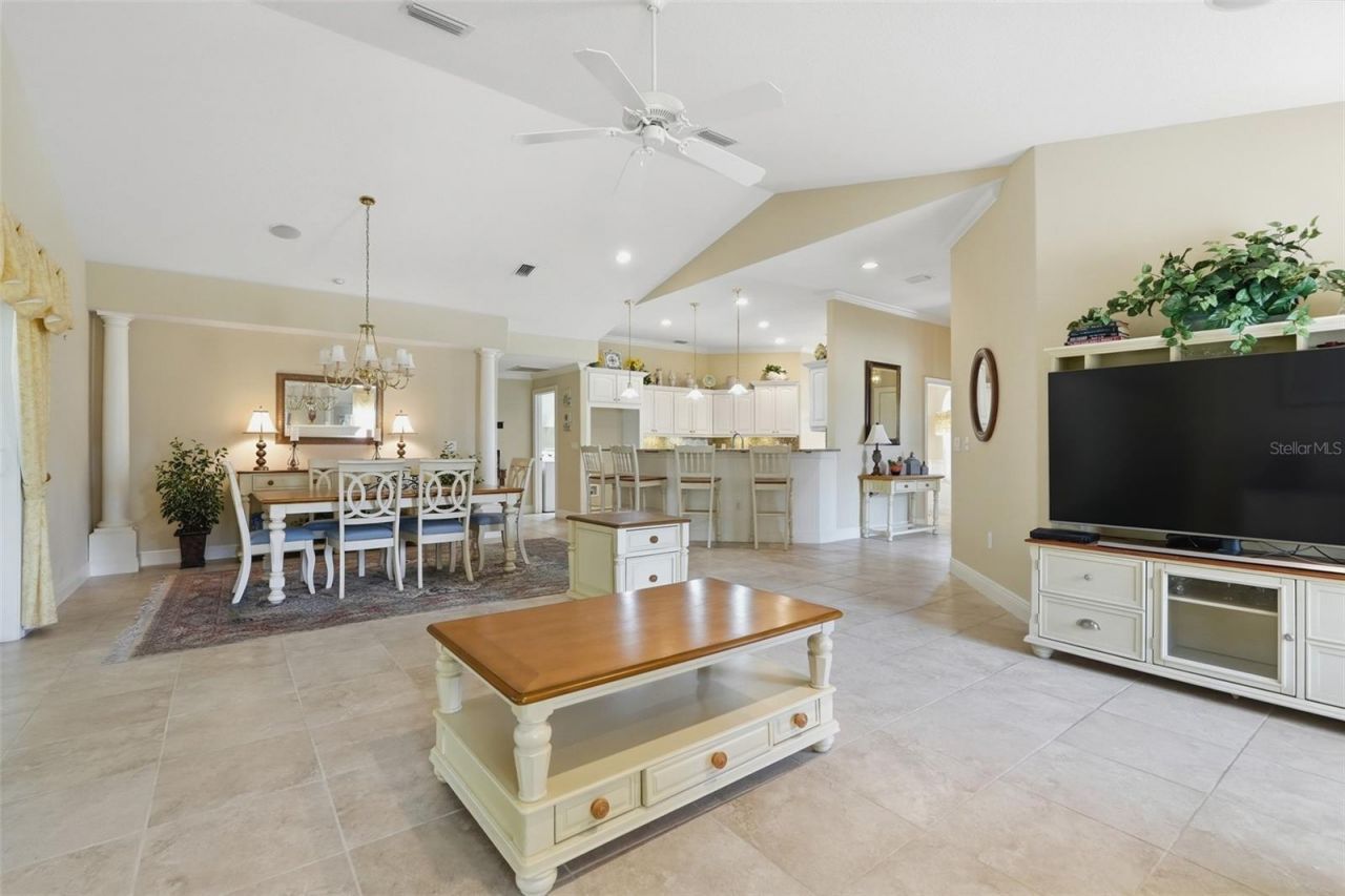 5013 Harbor Heights, Lady Lake, FL 32159 Photo