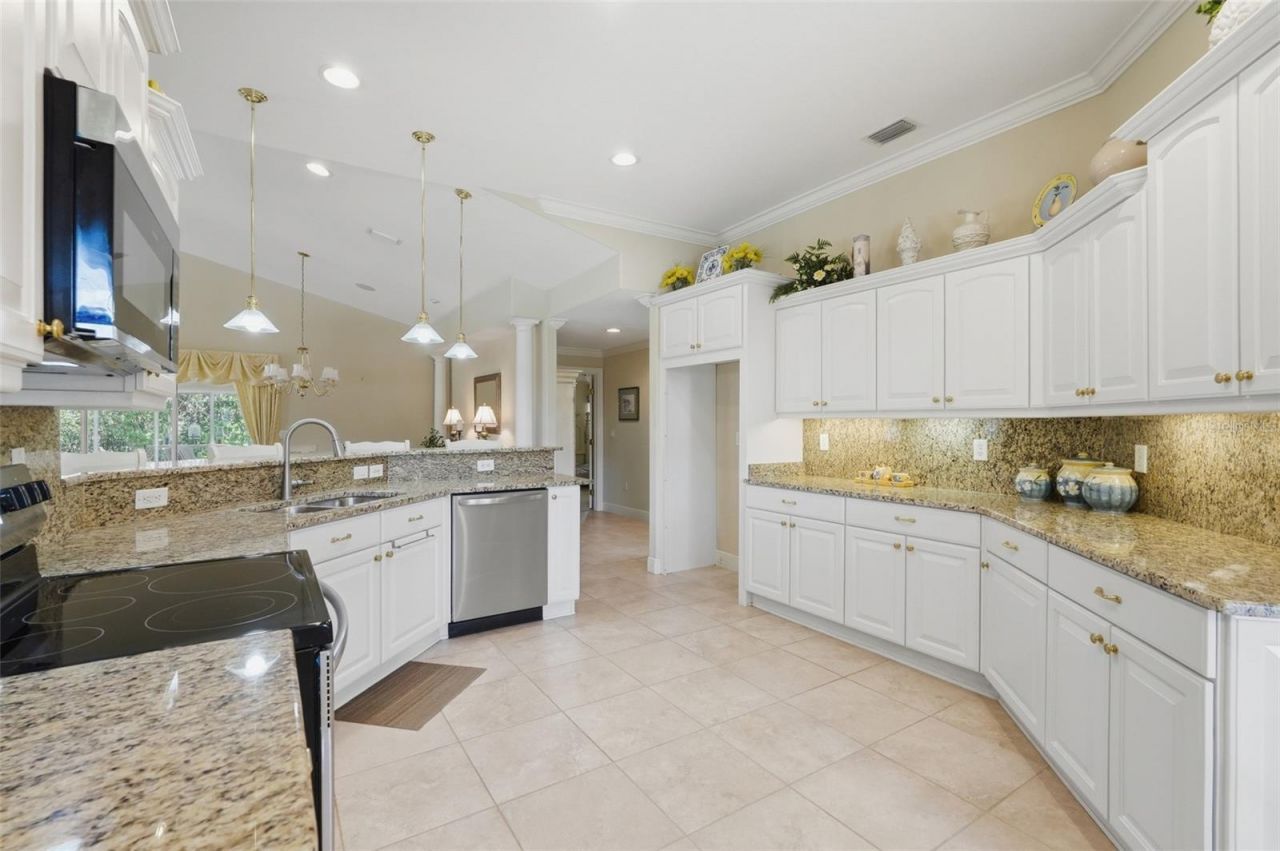 5013 Harbor Heights, Lady Lake, FL 32159 Photo