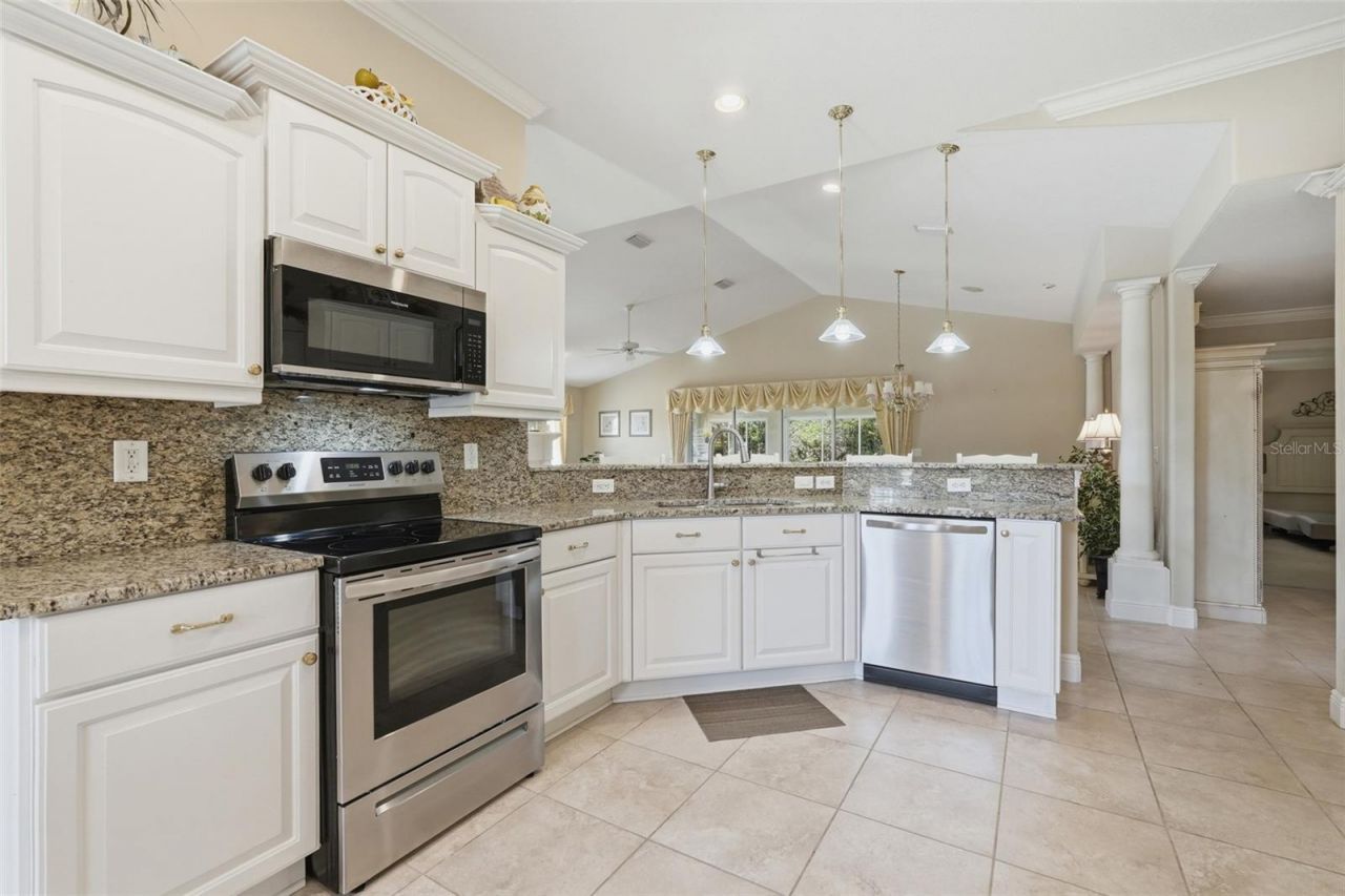 5013 Harbor Heights, Lady Lake, FL 32159 Photo