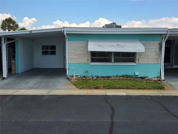 250 ROSERY ROAD NW, Unit 275, LARGO, FL 33770