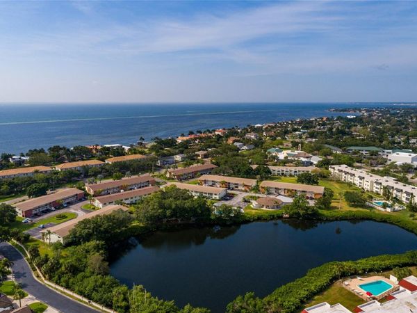 4550 OVERLOOK DRIVE NE, Unit 154, ST PETERSBURG, FL 33703