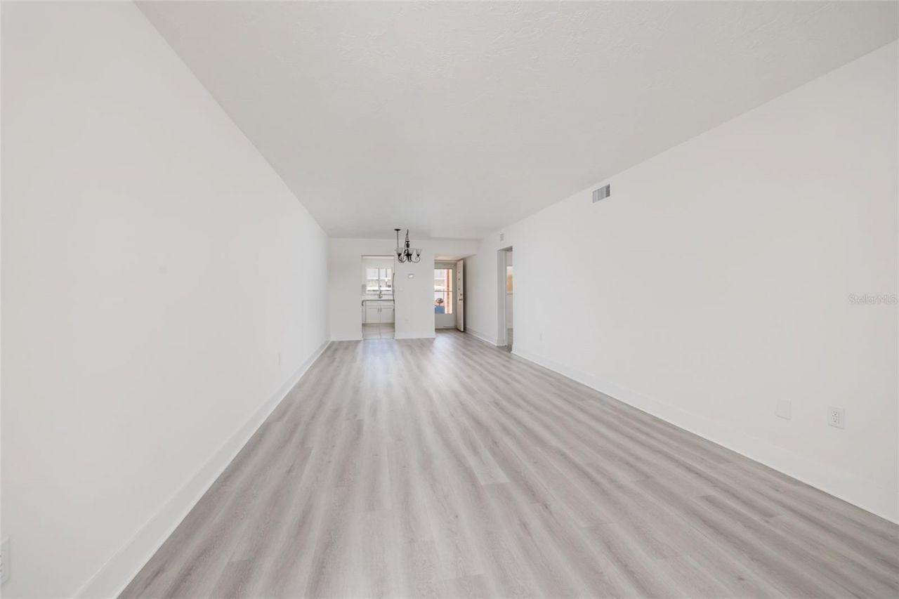 4550 Overlook Drive Ne, Unit 154, Saint Petersburg, FL 33703 Photo