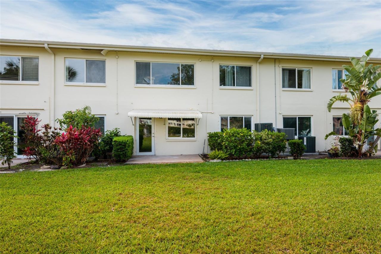 4550 Overlook Drive Ne, Unit 154, Saint Petersburg, FL 33703 Photo