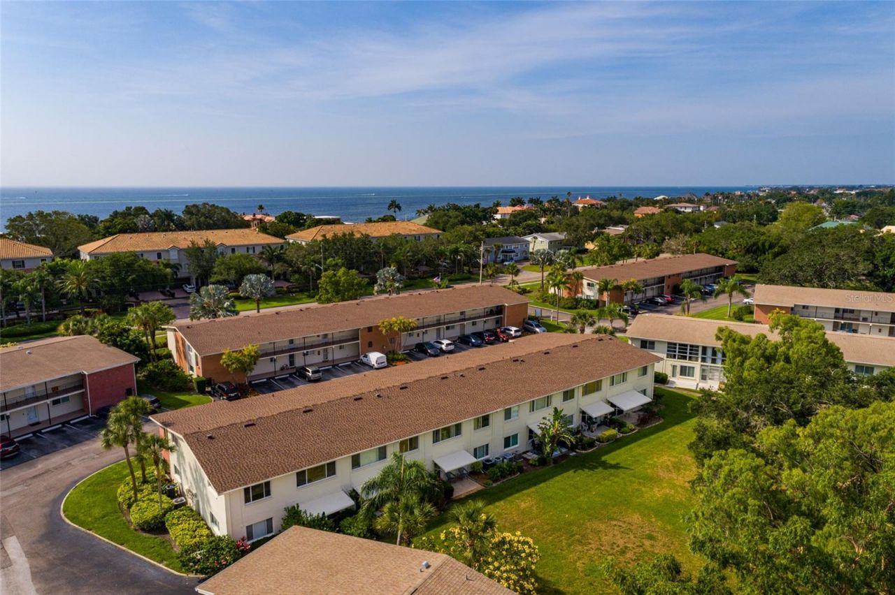 4550 Overlook Drive Ne, Unit 154, Saint Petersburg, FL 33703 Photo
