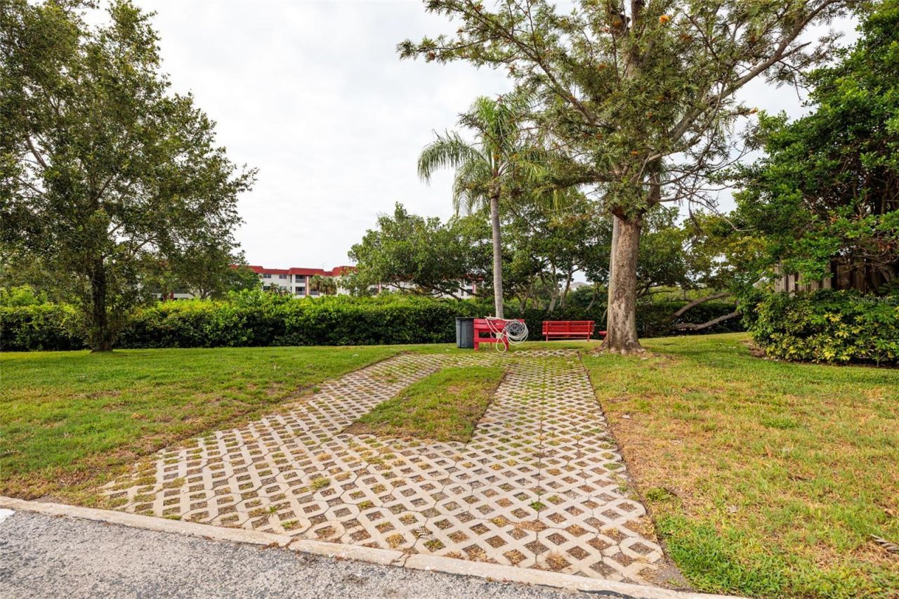 4550 Overlook Drive Ne, Unit 154, Saint Petersburg, FL 33703 Photo