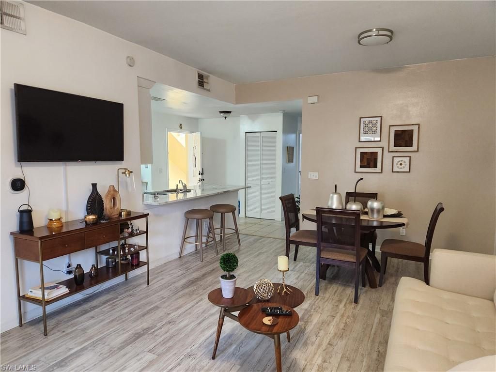 4293 Bellasol Cir, Unit 2513, Fort Myers, FL 33916 Photo