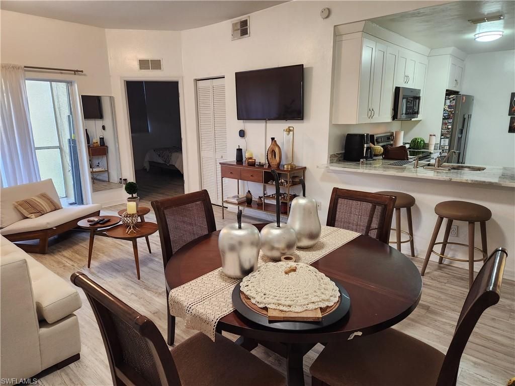 4293 Bellasol Cir, Unit 2513, Fort Myers, FL 33916 Photo