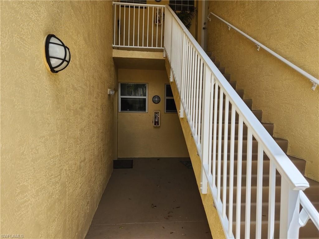 4293 Bellasol Cir, Unit 2513, Fort Myers, FL 33916 Photo